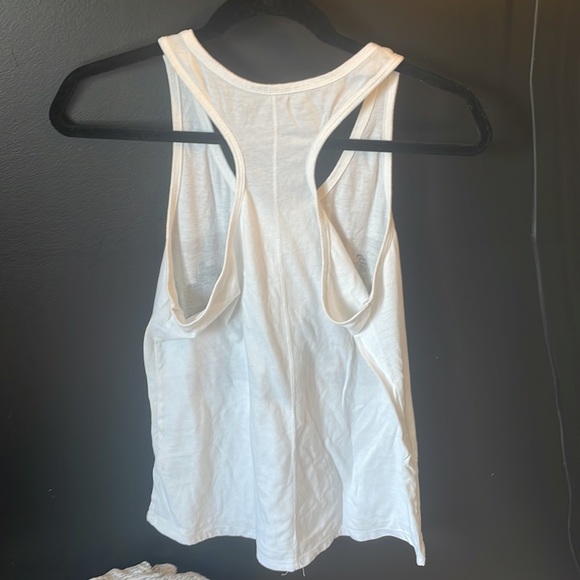 Adventure tank top - Picture 2 of 2